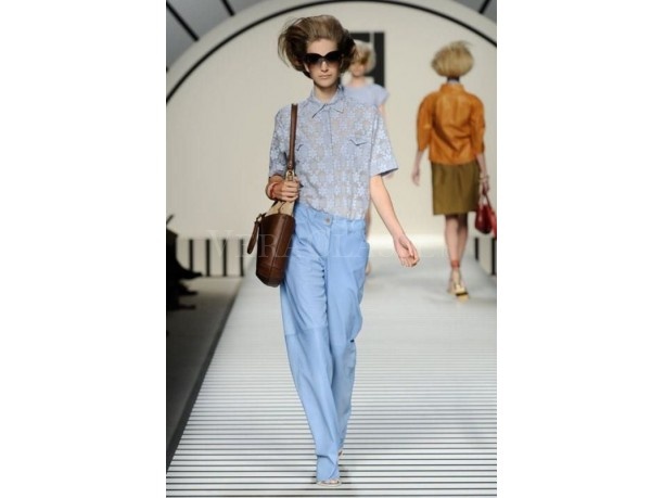 Foto sfilate Milano Fashion Week settembre 2011