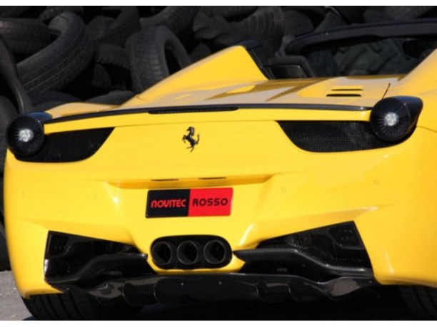 Ferrari 458 Spider elaborata da Novitec Rosso
