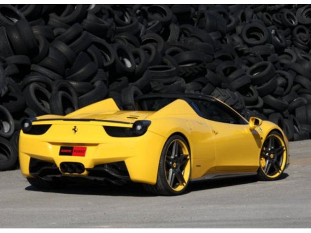 Ferrari 458 Spider elaborata da Novitec Rosso