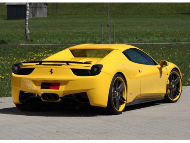 Ferrari 458 Spider elaborata da Novitec Rosso