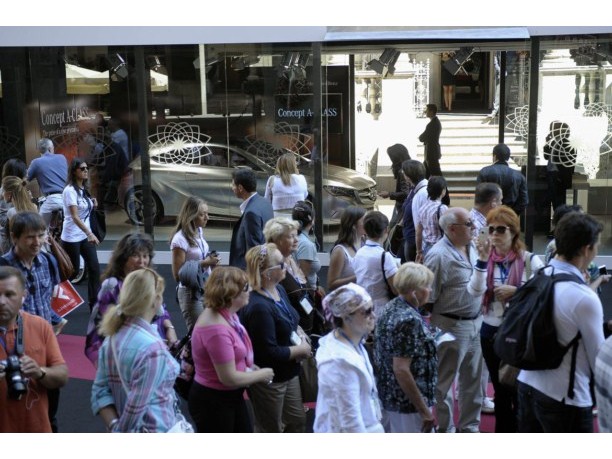 Foto e sfilate della settimana della moda di Milano settembre 2011
