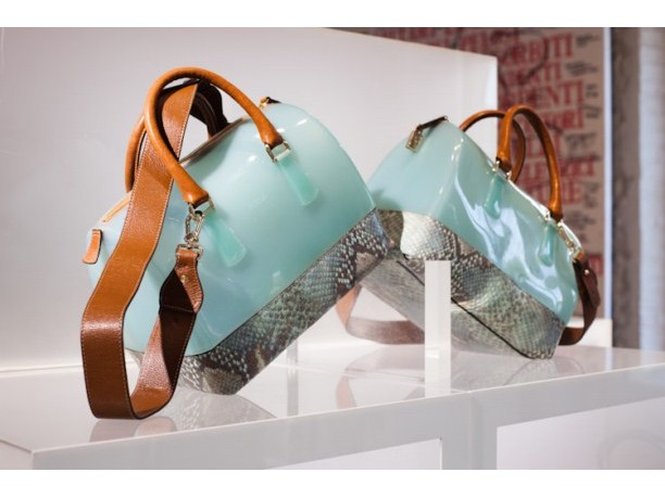 Furla collezione primavera estate 2012