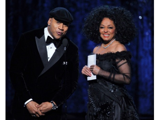 Grammy Awards 2012 in lutto per Whitney Houston
