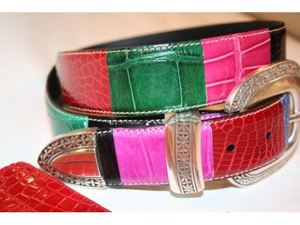 Innovativi accessori in pelle Cordovano