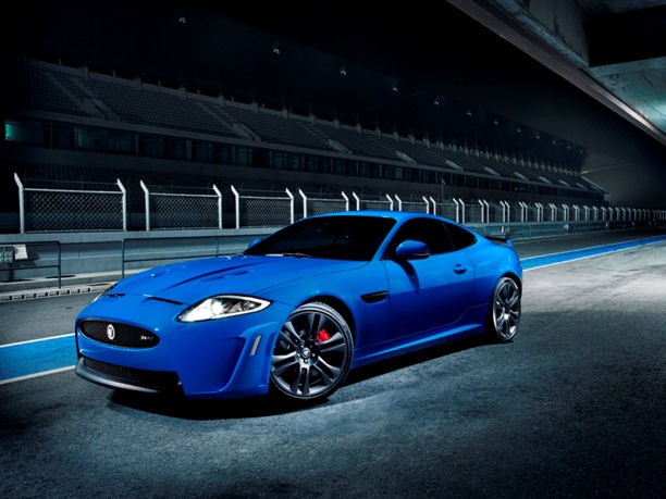 Nuova Jaguar XKR-S