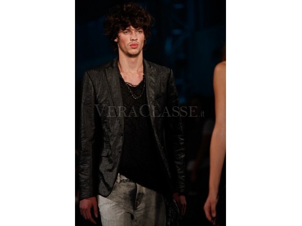Just Cavalli sfilata primavera estate 2012