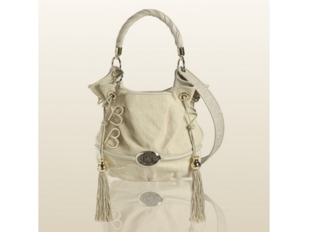 Lancel ha creato Le Brigitte Bardot, una borsa ispirata alla diva francese.