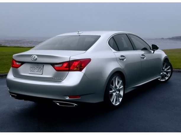 Lexus GS al Concorso d’Eleganza di Pebble Beach