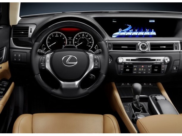 Lexus GS al Concorso d’Eleganza di Pebble Beach