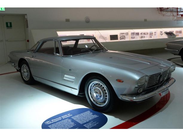 Maserati compie 100 anni ed è al culmine dello splendore