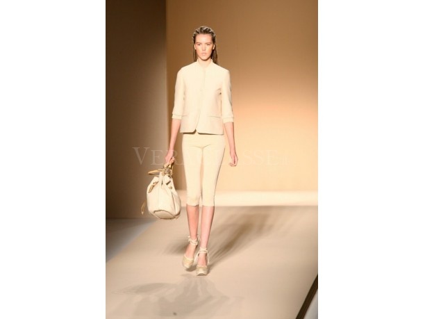 Foto sfilate Milano Fashion Week settembre 2011