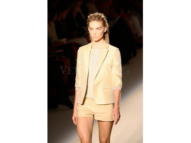 Max Mara sfilata primavera estate 2012