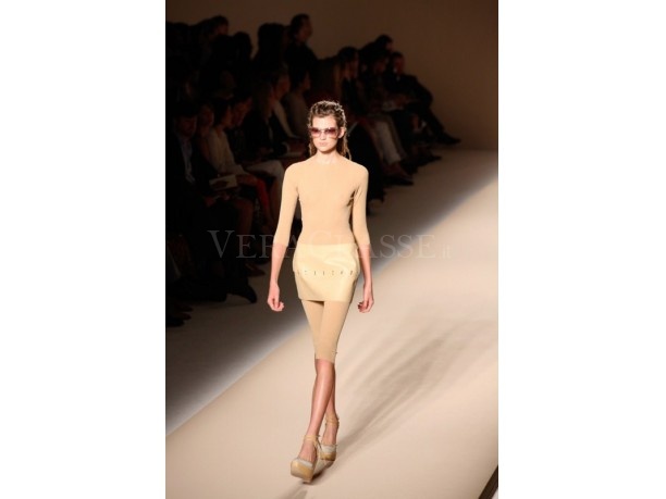 Max Mara sfilata primavera estate 2012