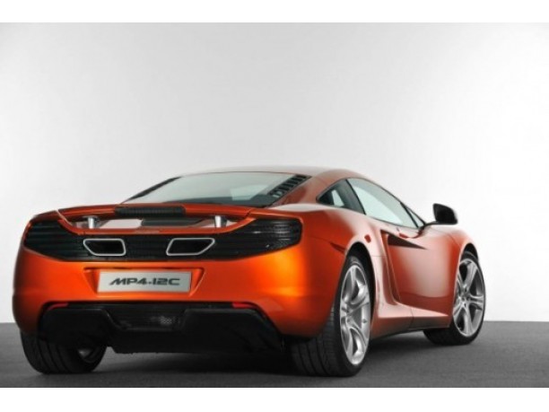McLaren MP4-12C in Italia con Fassina