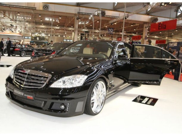 Mercedes CLS Brabus, la berlina più veloce del mondo