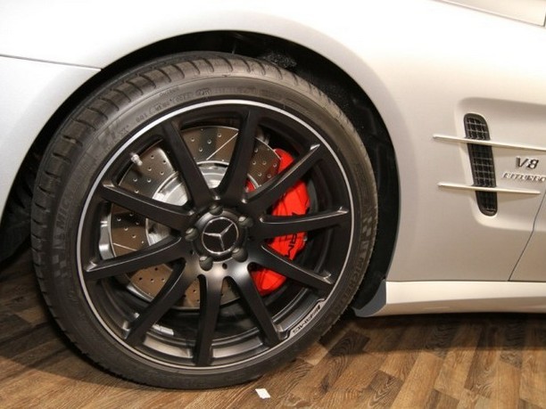 Mercedes SL 63 AMG