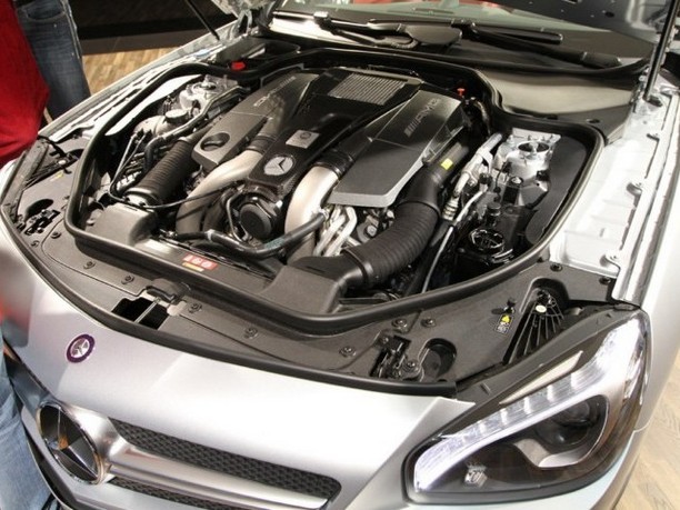 Mercedes SL 63 AMG