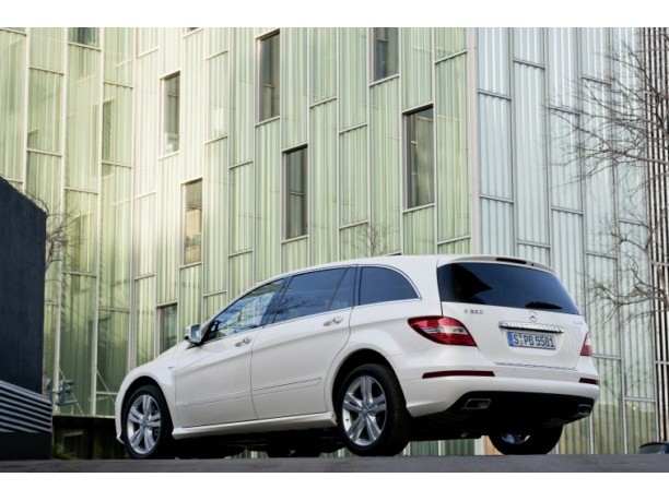 Mercedes-Benz in tour con Spirito diVino e bulthaup