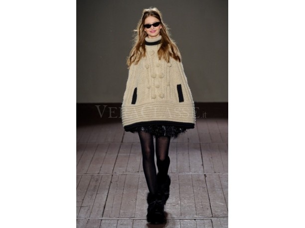 Moschino Cheap and Chic collezione autunno-inverno 2011/2012