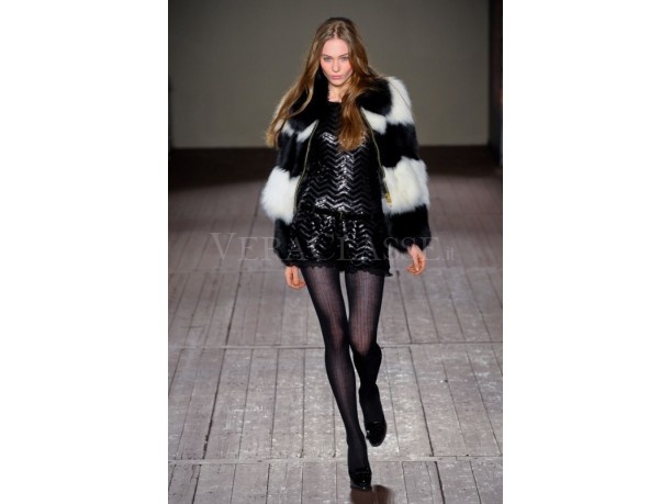 Moschino Cheap and Chic collezione autunno-inverno 2011/2012