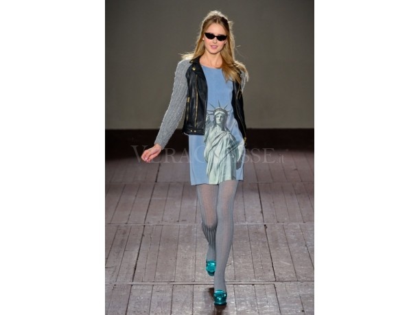Moschino Cheap and Chic collezione autunno-inverno 2011/2012