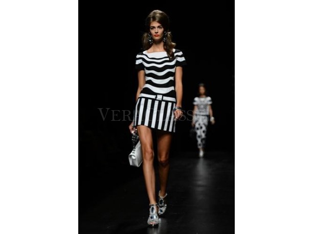 Moschino la nuova collezione primavera estate 2013