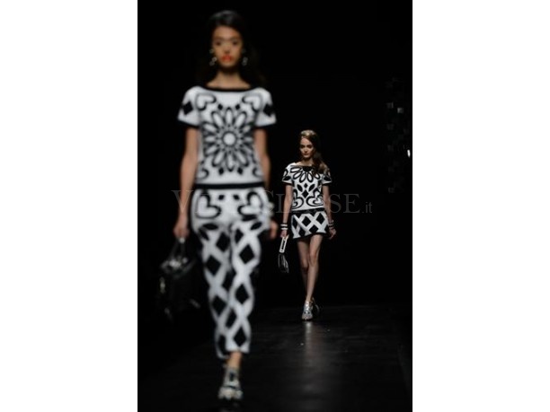 Moschino la nuova collezione primavera estate 2013