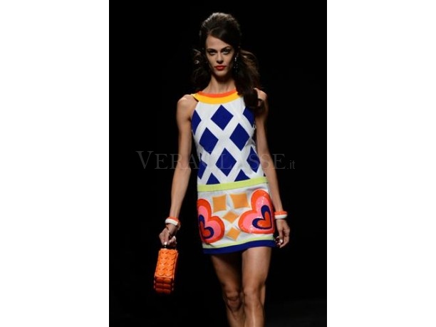 Moschino la nuova collezione primavera estate 2013