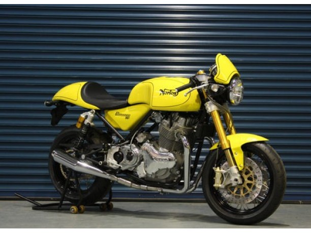 Norton ritorna in Italia