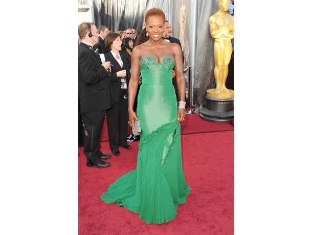 Notte degli Oscar 2012 tutti i vestiti