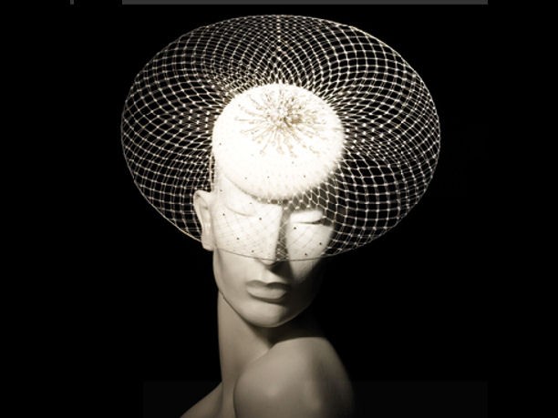 Philip Treacy collezione cappelli autunno inverno 2010 2011