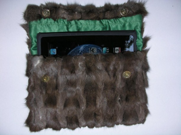 Porta iPad in pelliccia by Dellera