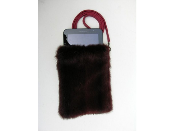 Porta iPad in pelliccia by Dellera