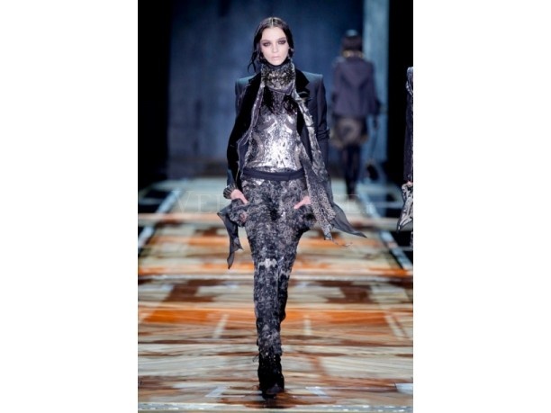 Roberto Cavalli sfilata autunno inverno 2011/2012