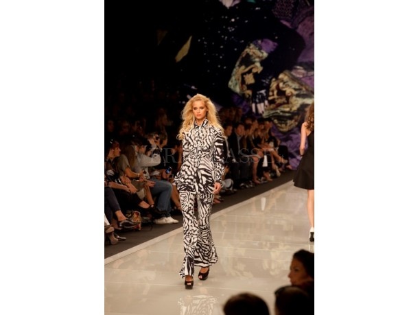 Foto sfilate Milano Fashion Week settembre 2011
