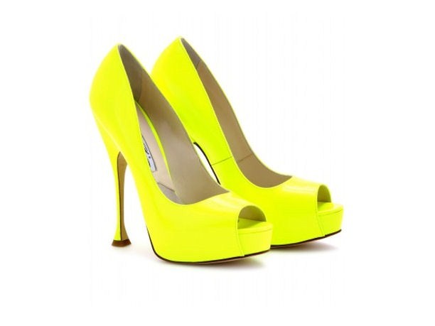 Tendenza moda: colori fluo per l’estate