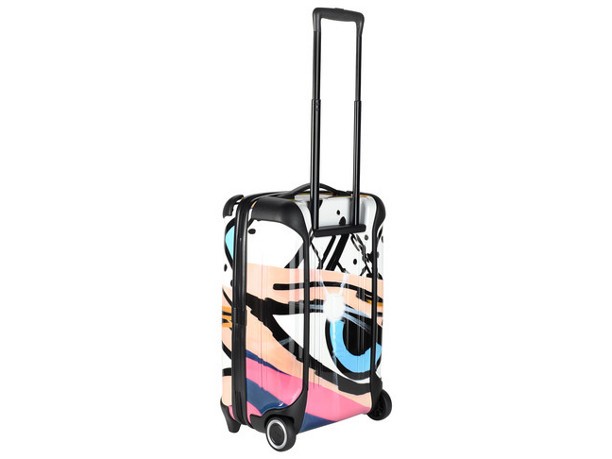 Tumi Tag limited edition by Tumi