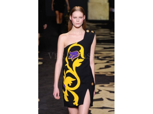 Versace, collezione autunno-inverno 2011/2012