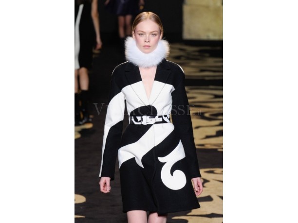 Versace, collezione autunno-inverno 2011/2012